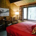 Glacier Bay Lodge