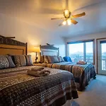 Denali Lakeview Inn