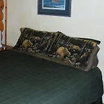 Bear Den Vacation Home