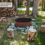 Alaskan Suites