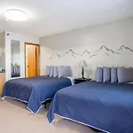 The Pioneer Motel