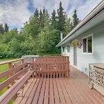 Cozy Anchorage Vacation Rental With Deck, Gas Grill