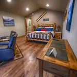 Summit Lake Lodge