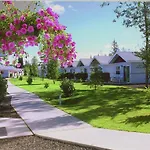 River\'S Edge Resort