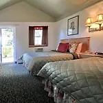 River\'S Edge Resort