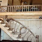 Anchor Point Captain Cook Lodge