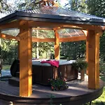 Carriage House Accommodations