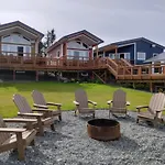 Grewingk Suite - Homer Seaplane Base