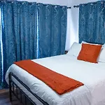 Palmer Suite 101, Hyland Hotel