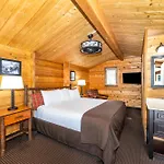 Denali Grizzly Bear Resort