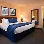The Landing Hotel