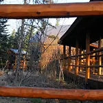 Wise Old Hunter Lodge
