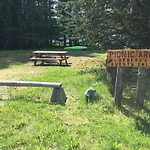 Renfro\'S Lakeside Retreat