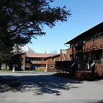 Harborview Inn