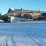 Beluga Lake Lodge