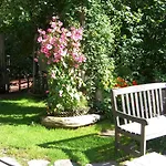 Brigitte\'S Bavarian Bed Und Breakfast