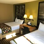 Super 8 By Wyndham Sitka