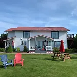 White House Inn On The Waterfront