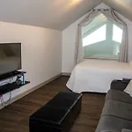 Otter Beach Lodges