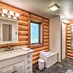 Cabin On Kenai Peninsula Family And Group Friendly!