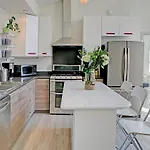 The Vue B&B