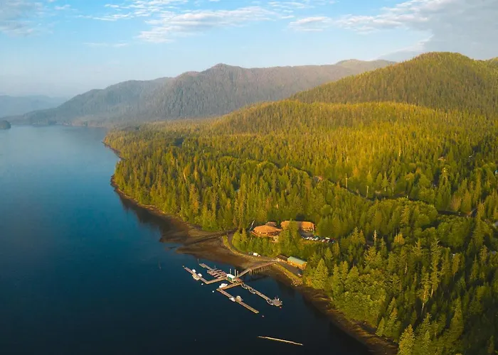 Salmon Falls Resort
