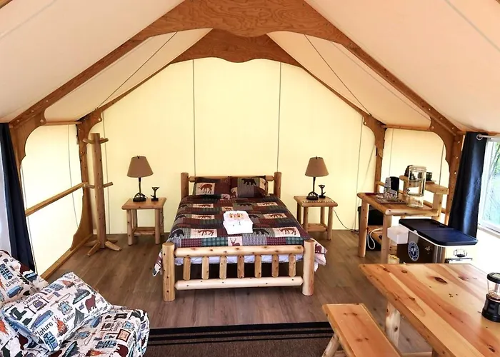 Howling Wolf Resort