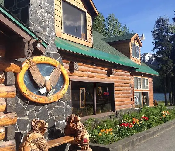 Summit Lake Lodge