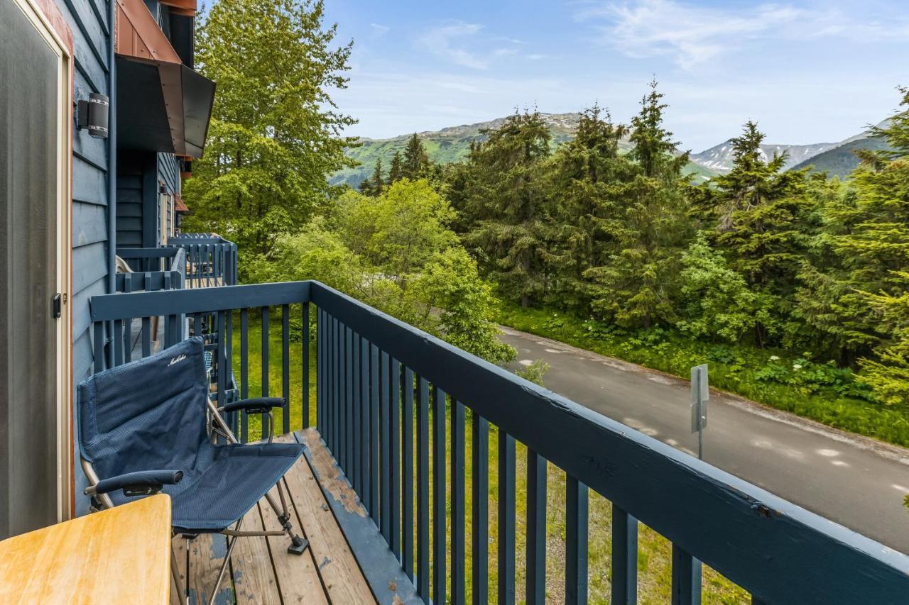 Alyeska Adventure Hotel