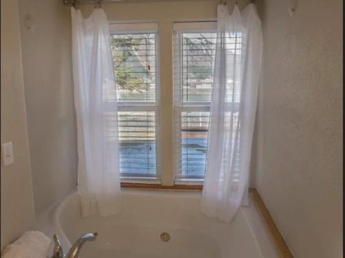 Guest house Beachside Luxury And Vacation Juneau