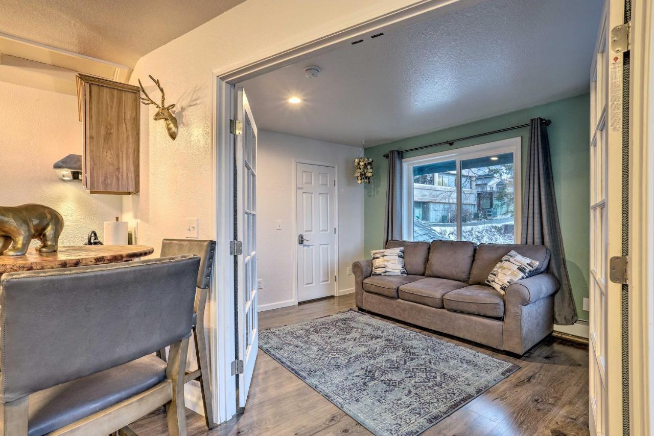 Apartment Coastal-view Near Downtown Anchorage!