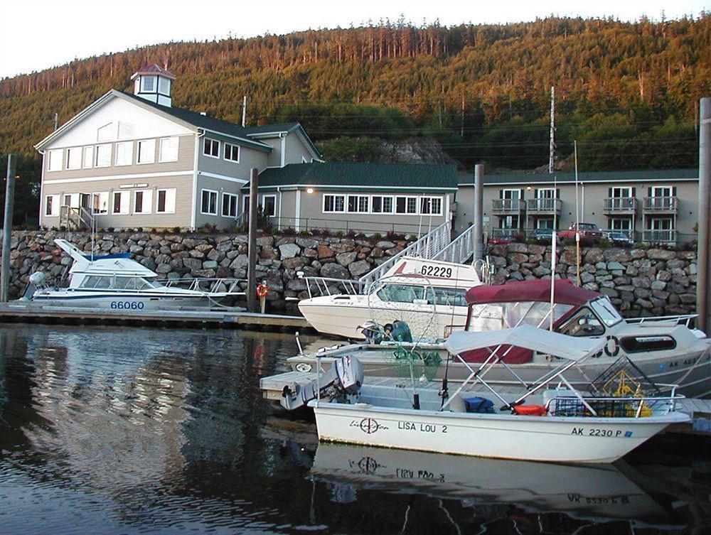The Ketch Hotel 2*