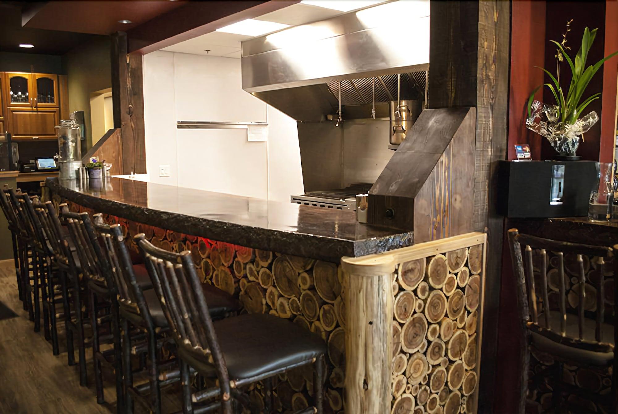 Sitka Hotel 2*