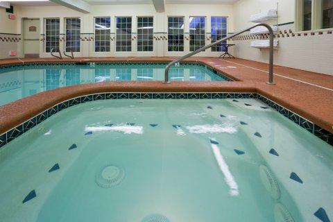 Wyndham Garden Airport Hotel
