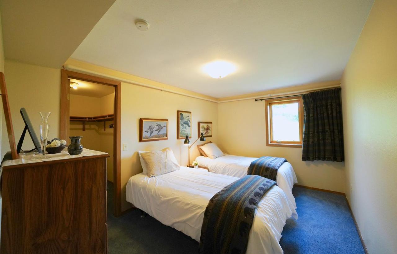 Flat Fish And Event Center Bed & Breakfast Homer