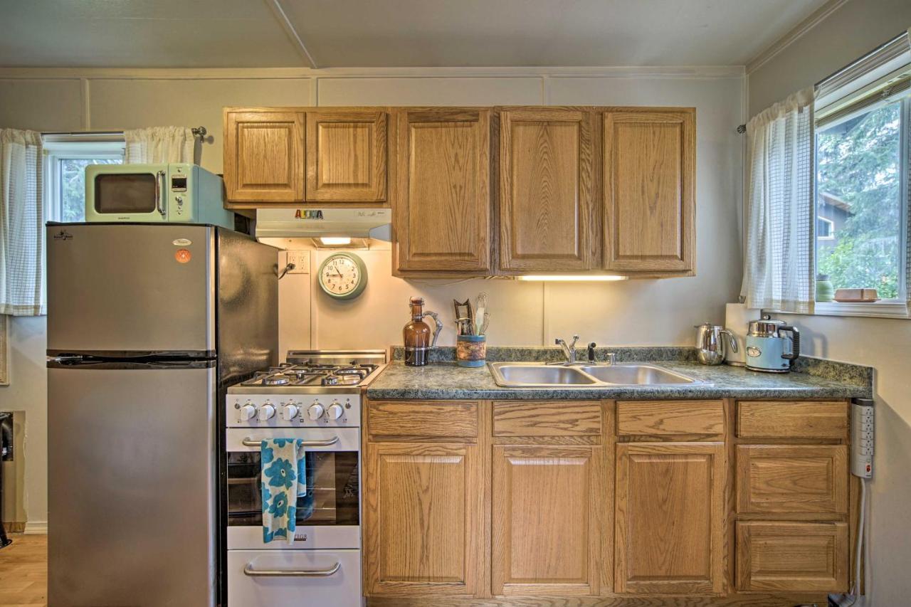 Apartment Inviting Alyeska 1 Block To Lifts