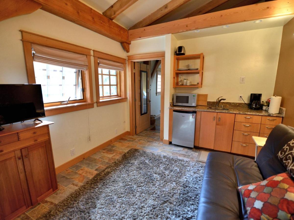 Carriage House Alojamento *