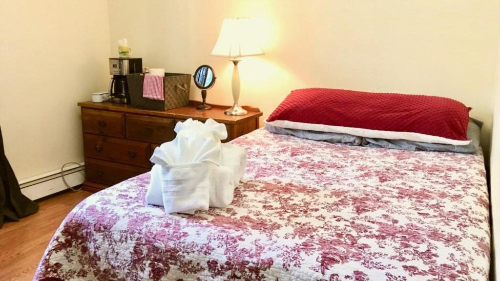 Glacier Guest - Private In Shared House Reduced Price On Tours *