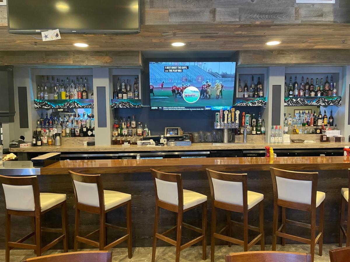 Hotel Coast At Hood Anchorage