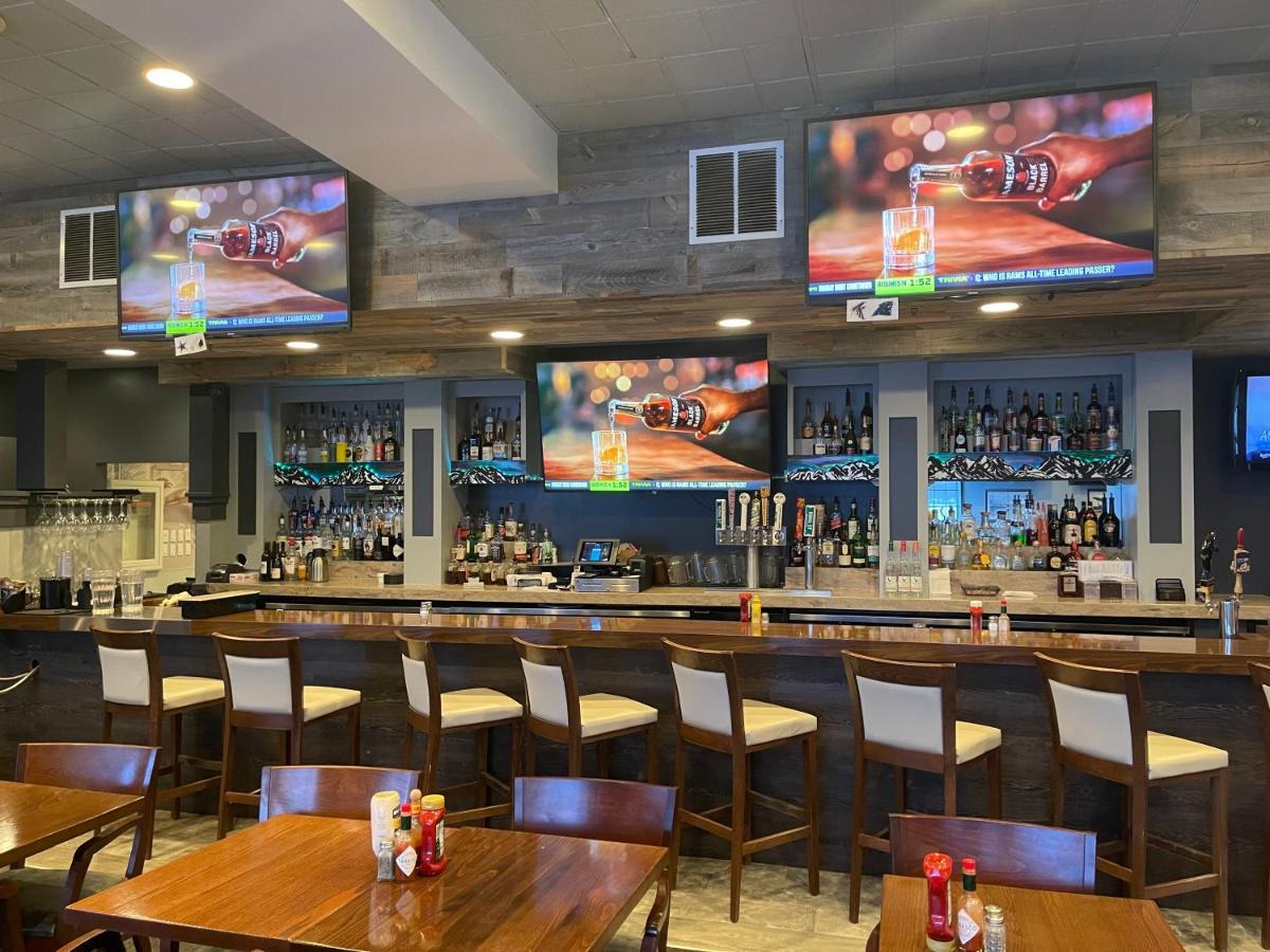 Coast At Hood Hotel Anchorage