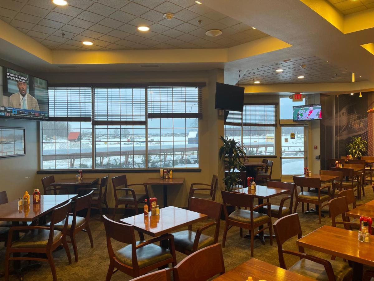 Coast At Hood Hotel 3*