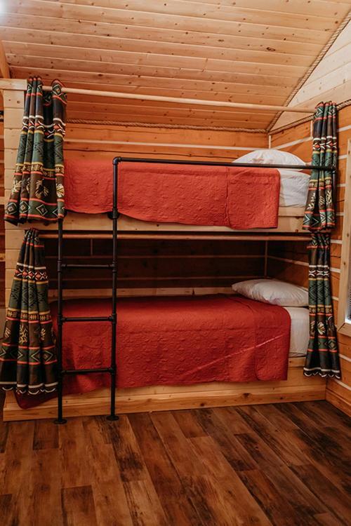 Alaskan Chalet *
