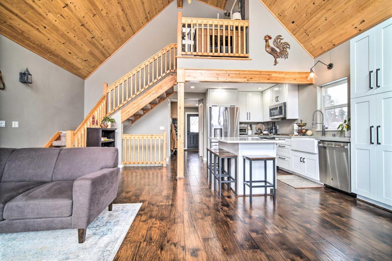 Stunning Alaskan Getaway With River And Mtn Views * Eagle River