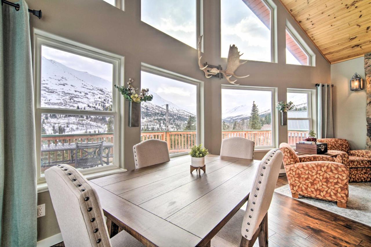 Stunning Alaskan Getaway With River And Mtn Views Holiday home Eagle River