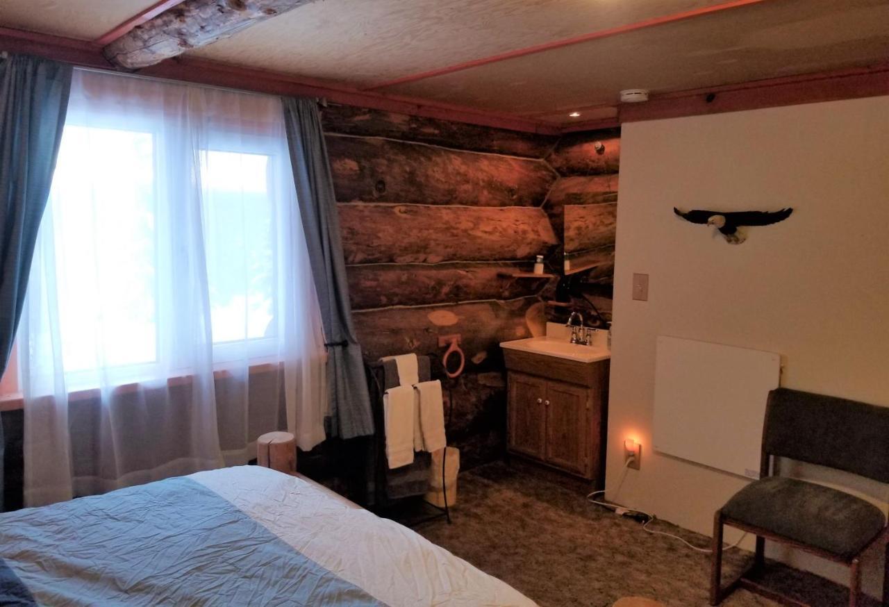 Inn Northern Sky
