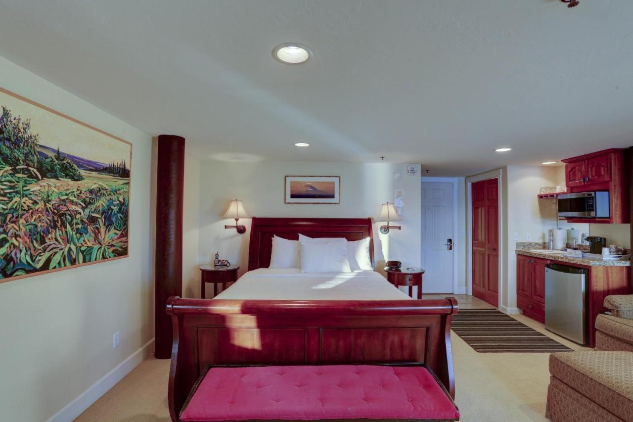Land's End Resort Homer