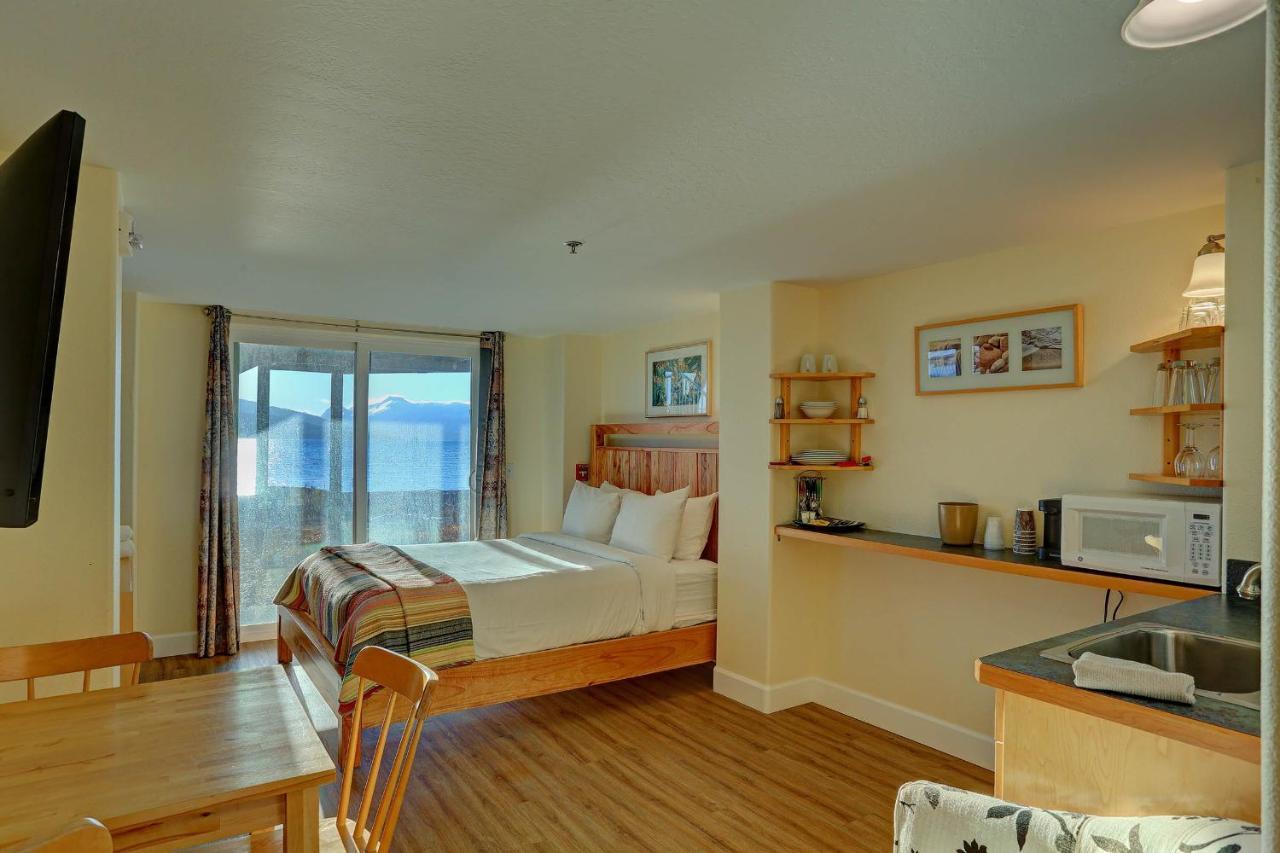 Land's End 3* Homer