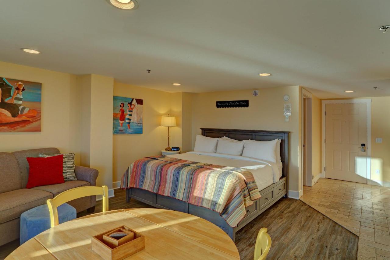 Land's End Resort