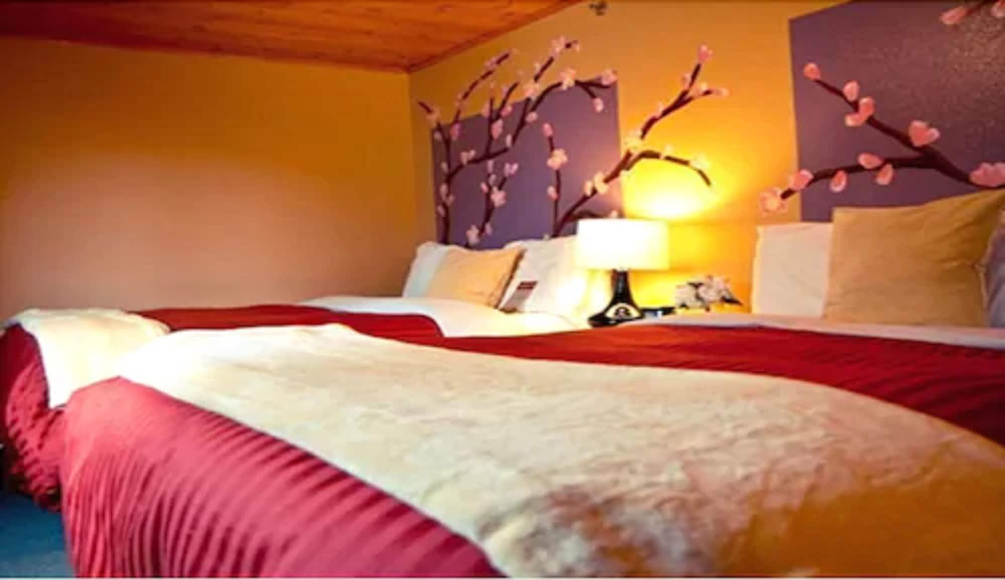 Downtown Hotel 2*