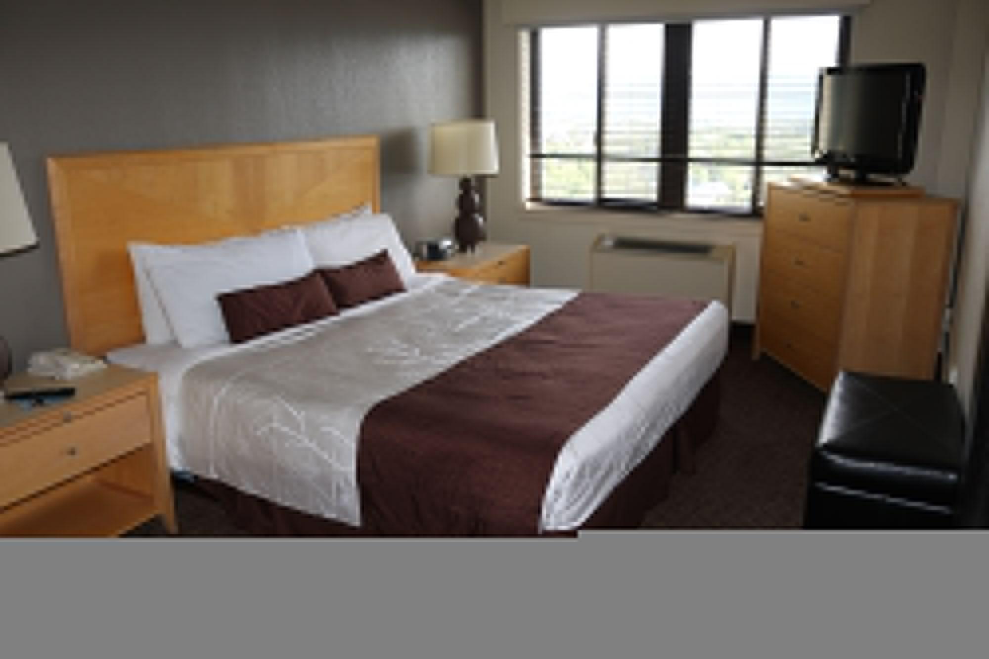 Inlet Tower & Hotel 3*